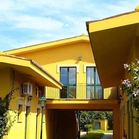 Marina Del Marchese Resort