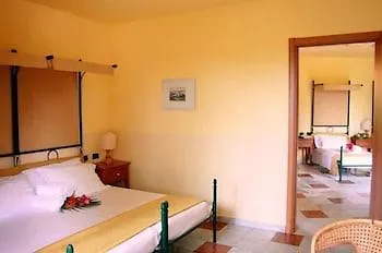 Marina Del Marchese Ботричелло