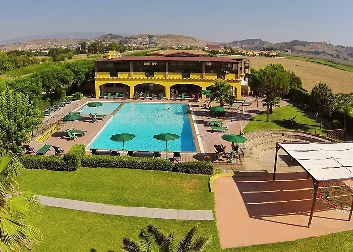 Marina Del Marchese Ботричелло