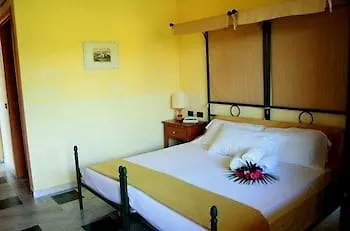 Ośrodek wypoczynkowy Marina Del Marchese 4*