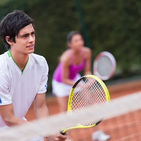 Marina Del Marchese Botricello