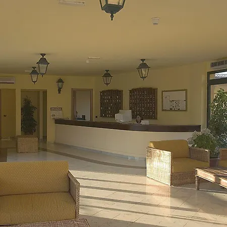 Marina Del Marchese Botricello