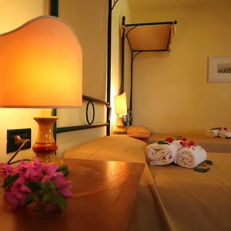 Marina Del Marchese Resort Botricello