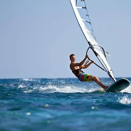 Marina Del Marchese Ośrodek wypoczynkowy 4*